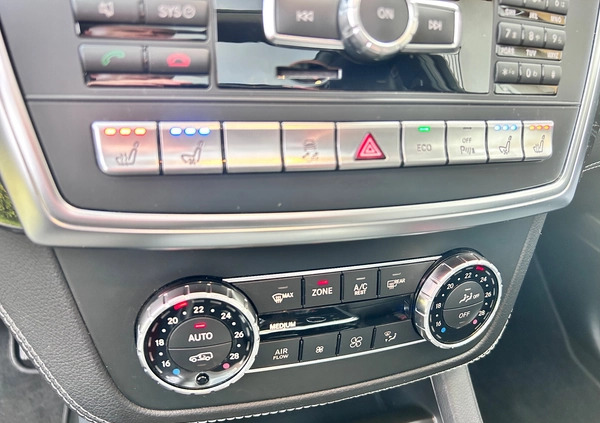 Mercedes-Benz GL cena 185000 przebieg: 53000, rok produkcji 2014 z Czchów małe 781